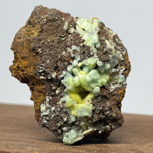 Plumbogummite